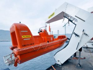 palfinger-fast-rescue-boat-davits