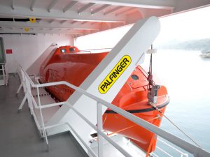 palfinger-lifeboat-davits